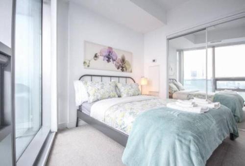 Downtown Suites Торонто Екстериор снимка
